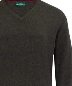 Streetly V-Neck Pullover lampaanvillainen pusero, tummanvihreä-Alan Paine New