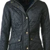 Flyweight Cavalry Quilt naisten tikkitakki, tummansininen-Barbour Discount