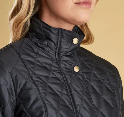 Flyweight Cavalry Quilt naisten tikkitakki, tummansininen-Barbour Discount