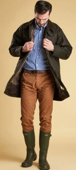 Barbour M's Classic Northumbria Wax Jacket Dark Olive Check Hot