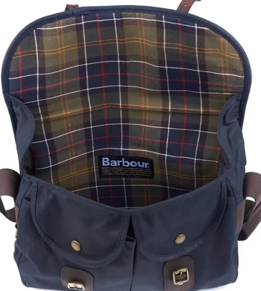 Barbour Wax Leather Tarras -laukku Hot