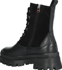 Mount Nessa Lace naisten kengät, Black-Canada Snow Fashion