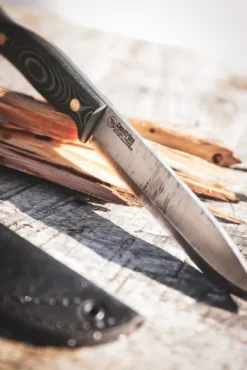 Casström No.14 Swedish Forest Knife puukko tulusraudalla, vihreä Sale