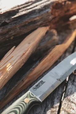 Casström No.14 Swedish Forest Knife puukko tulusraudalla, vihreä Sale