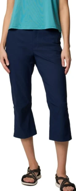 Columbia W's Leslie Falls™ Capri II Collegiate Navy Online