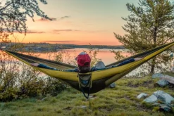 Eno Hammock Eno DoubleNest Bluesign kahden hengen riippumatto, oliivi/vaaleanvihreä Hot