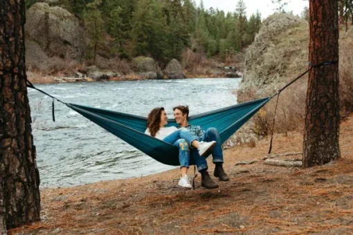 Eno Hammock Eno DoubleNest Bluesign kahden hengen riippumatto, oliivi/vaaleanvihreä Hot