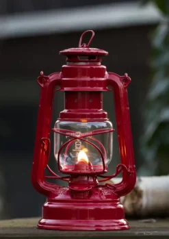 Storm Lantern 276 Punainen-Feuerhand Fashion