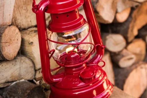 Storm Lantern 276 Punainen-Feuerhand Fashion