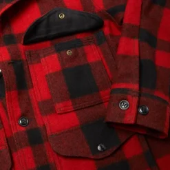 Mackinaw Cruiser takki, Red/Black Plaid-Filson Outlet