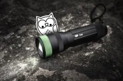 GP Discovery C32 Lupus taskulamppu, 300 lm-GP Lighting Outlet