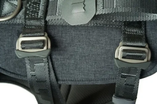Travel Harness ECO 5-10kg koirien matkavaljaat, Blackberry-Hurtta Outlet