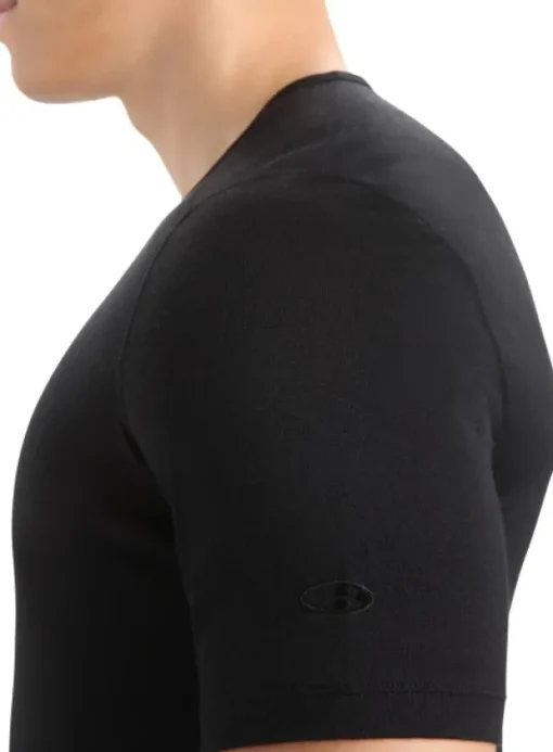 Men 200 Oasis SS Crewe t-paita, musta-Icebreaker Fashion