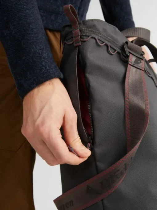 Klättermusen Baggi Bag 22 L Raven Clearance