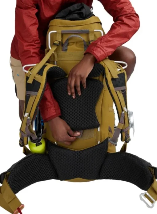 Klättermusen Bergelmer Backpack 40 L Raven Hot