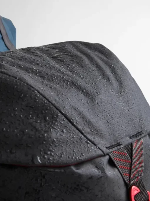 Fjörm Backpack vaellusreppu, musta-Klättermusen Clearance