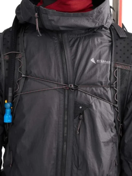 Klättermusen Trud Backpack reppu, 44L, mustaharmaa Outlet