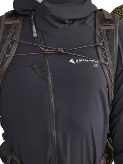Klättermusen Ull Backpack päiväreppu, 20L, Black Plum Sale