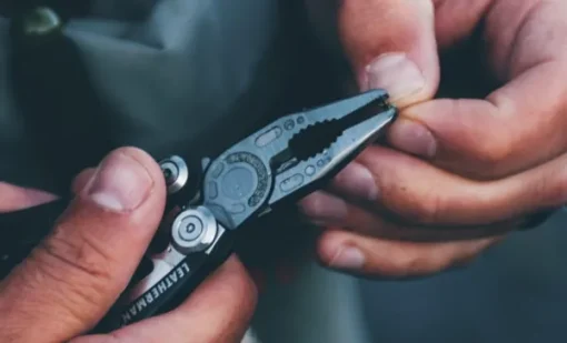 Leatherman Skeletool CX monitoimityökalu, musta Best