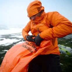 Lifesystems Survival Bag 1-2 henkilöä Discount