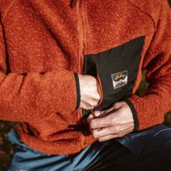 Flok Wool Pile takki, punainen-Lundhags Hot