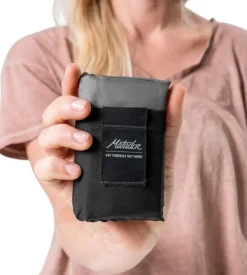 Pocket Blanket 4.0 istuinalusta, Black-Matador Hot