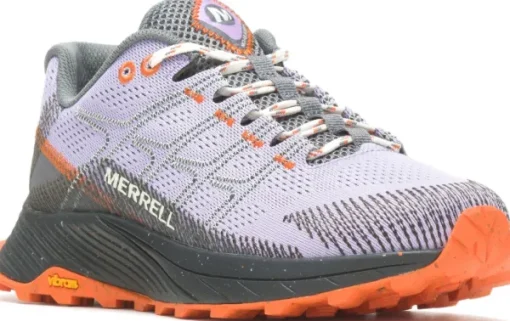 Moab Flight naisten maastojuoksukenkä, Orchid / Rock-Merrell Sale