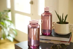 ympäristöystävällinen pullo, 1 L, Blossom Sustain-Nalgene Online