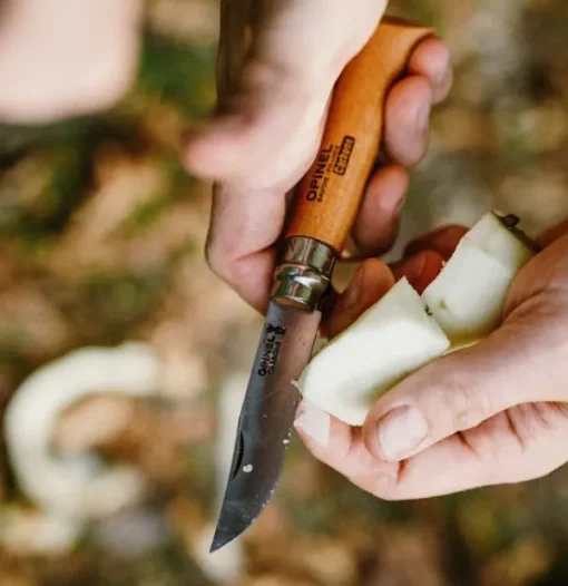 Opinel Classic Carbon Steel No8 Beechwood taittoveitsi, 8,5 cm Outlet