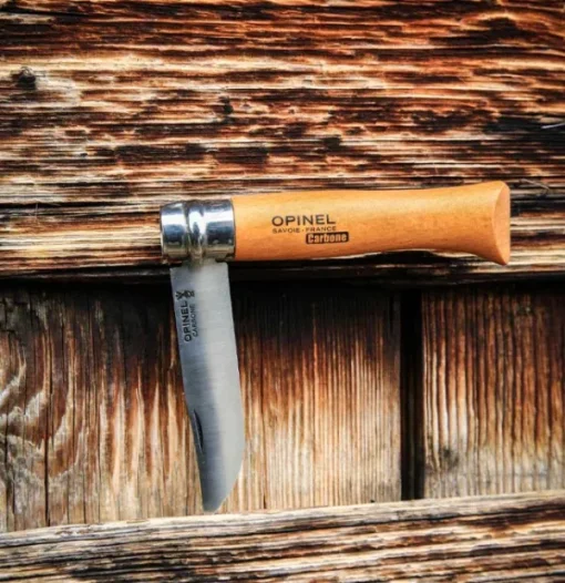 Opinel Classic Carbon Steel No8 Beechwood taittoveitsi, 8,5 cm Outlet