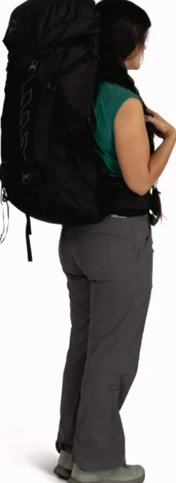 Osprey W's Tempest 44 Black/Coal Grey Outlet