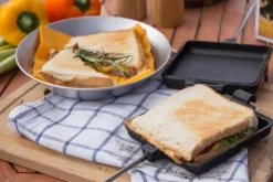 Petromax Sandwich Iron Hot