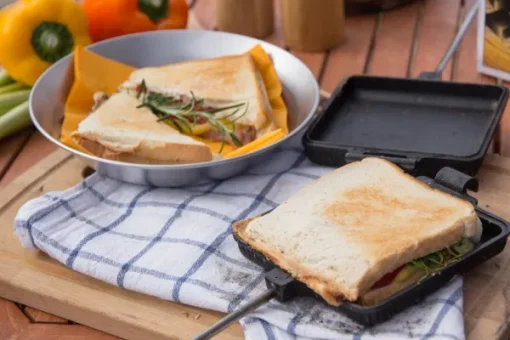 Petromax Sandwich Iron Hot