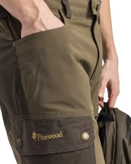 Pinewood Finnveden Trail Hybrid Shorts shortsit, maastonvihreä Clearance