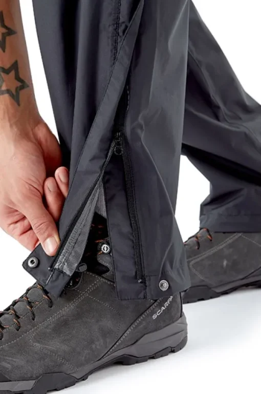 Rab M's Downpour Eco kuorihousut, musta Sale