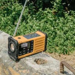 MMR88 DAB hätäradio kammella, keltainen-Sangean Clearance