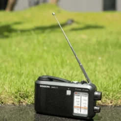 Sangean MMR77 hätäradio kammella, musta Discount