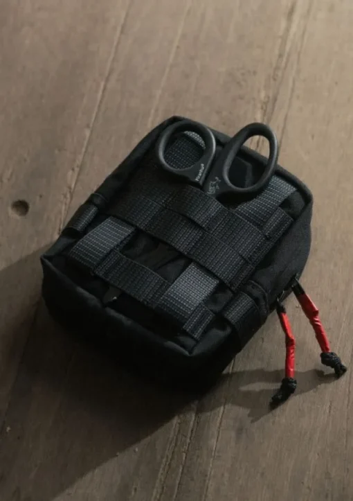 Savotta Zipped GP pouch 3x3 säilytyspussi, Brown Clearance