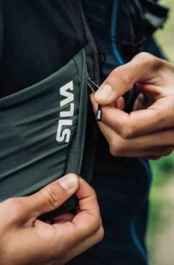 Strive Fly Vest Rose-Silva Sale