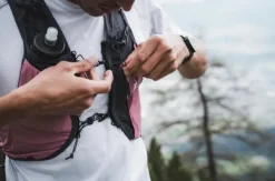 Strive Fly Vest Rose-Silva Sale
