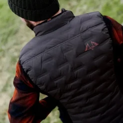 Swedteam Alpha Pro -lämpöliivi, musta New