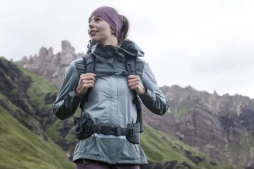 Vaude Neyland 2.5L Jacket naisten ulkoilutakki, sininen Fashion