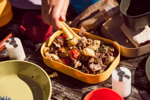 Wildo Camp-A-Box Complete -ruokailusetti New