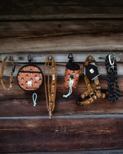 Woolly Wolf Collar koiran kaulapanta, 25 - 35 cm, Sea to Summit Outlet