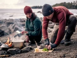 Woolpower Wrist Gaiter -rannelämmittimet, Pine Green Outlet